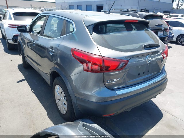 JN1BJ1CP9HW002216 Nissan Rogue Sport S