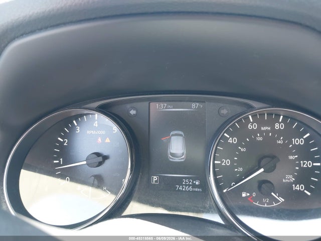 JN1BJ1CP9HW002216 Nissan Rogue Sport S