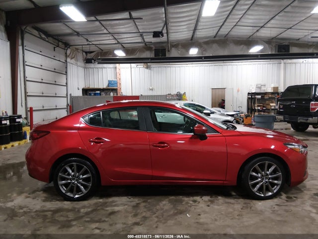 2018 Mazda Mazda3 Touring მანქანა იყიდება აუქციონზე, vin: 3MZBN1V33JM213703, აუქციონის ნომერი: 45318573