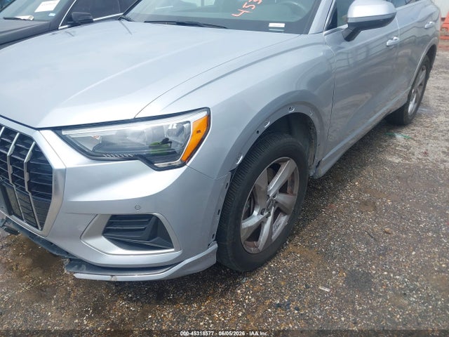 Продаж на аукціоні авто 2019 Audi Q3 2.0t Premium, vin: WA1AECF31K1072440, номер лоту: 45318577