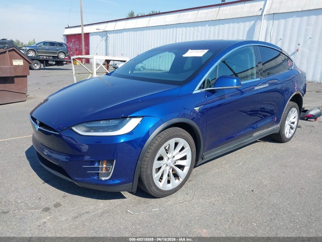 Tesla Model X 100d/75d/p100d 2018 5YJXCDE20JF114123 Image 2