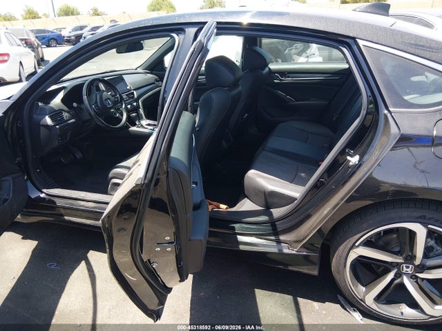 1HGCV1F38MA030127 Honda Accord Sport