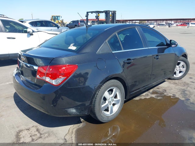 1G1PC5SBXE7290398 Chevrolet Cruze 1lt Auto