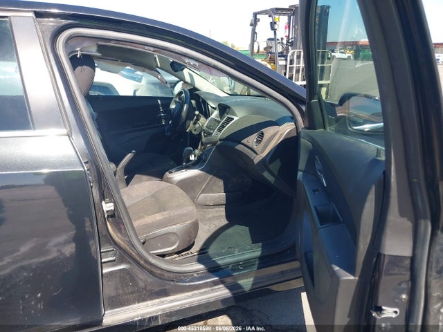 1G1PC5SBXE7290398 Chevrolet Cruze 1lt Auto