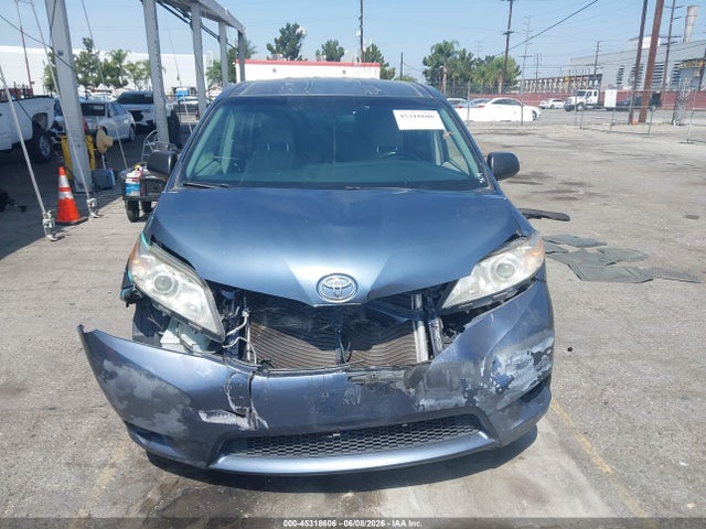 Aukcja sprzedaży 2017 Toyota Sienna L 7 Passenger, vin: 5TDZZ3DC8HS824307, numer aukcji: 45318606