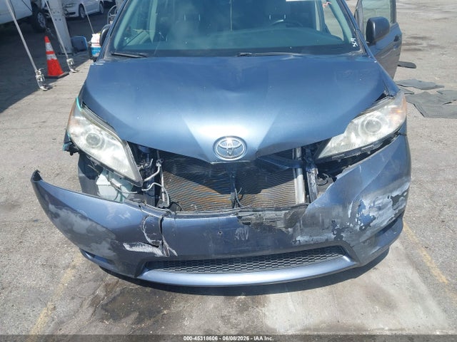 Aukcja sprzedaży 2017 Toyota Sienna L 7 Passenger, vin: 5TDZZ3DC8HS824307, numer aukcji: 45318606