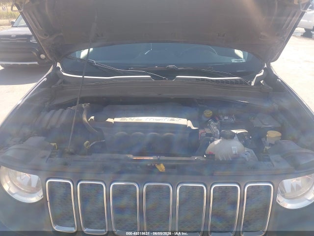 Jeep Renegade Latitude 4x4 2019 ZACNJBBB5KPK08074 Image 10