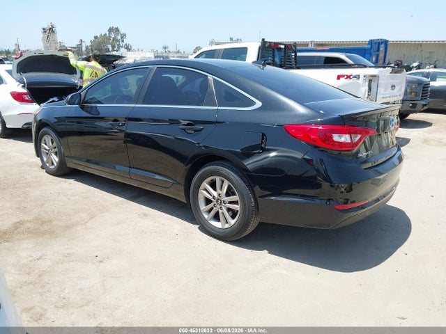 Hyundai SONATA SE 2015 5NPE24AF5FH232213 Image 3