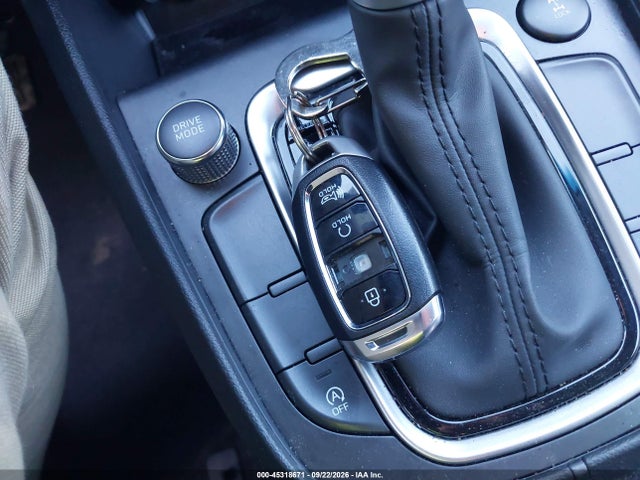 KM8K6CAB0PU021583 Hyundai Kona Sel