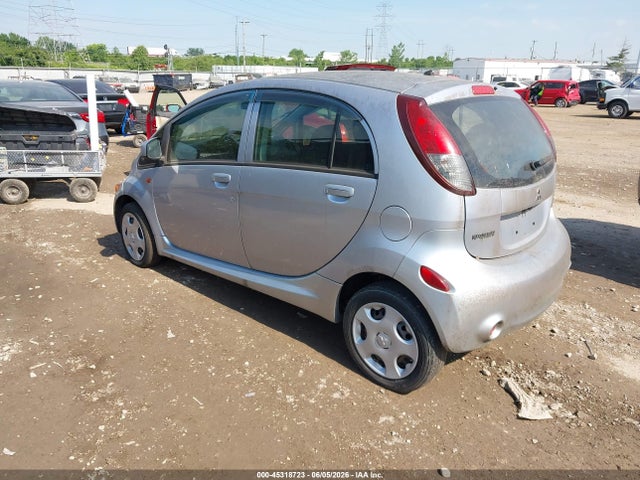 45318723 :رقم المزاد ، JA3215H18CU025031 vin ، 2012 Mitsubishi I-miev Es/se مزاد بيع