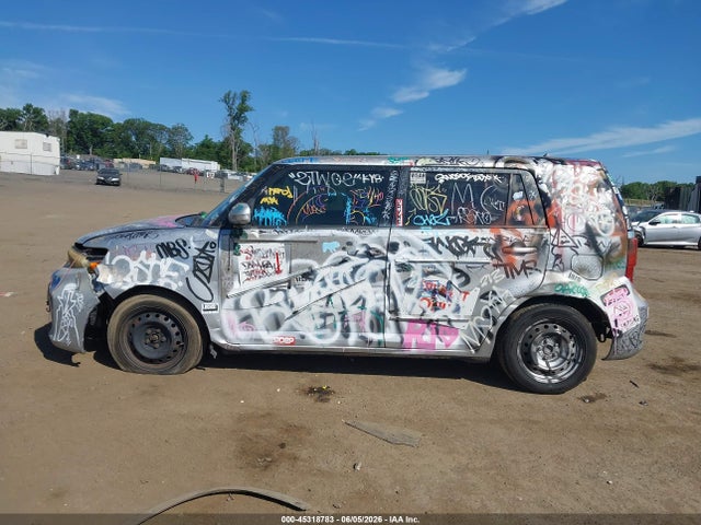 Продажа на аукционе авто 2015 Scion Xb, vin: JTLZE4FE4FJ073947, номер лота: 45318783