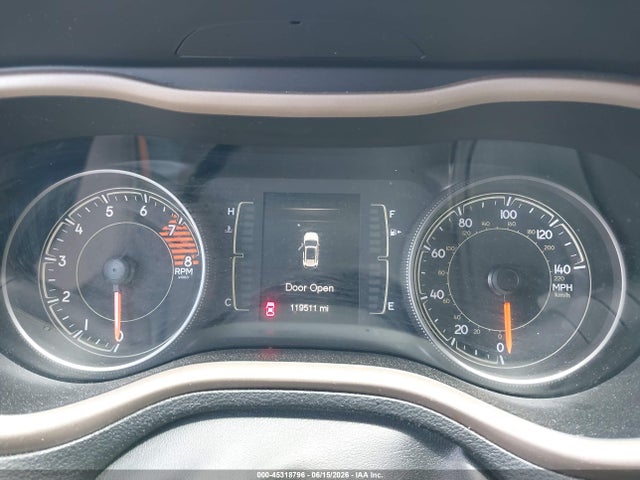 1C4PJMCX7JD500484 Jeep Cherokee Latitude 4x4