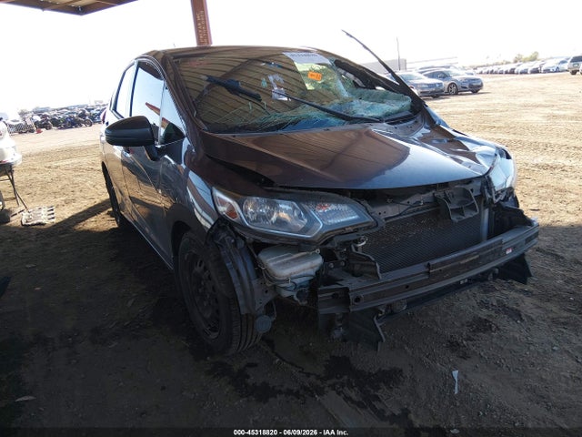 Honda FIT LX 2015 3HGGK5H51FM706052 главное изображение