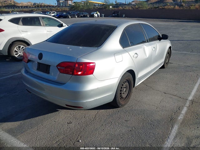Продажа на аукционе авто 2014 Volkswagen Jetta 2.0l S, vin: 3VW2K7AJ0EM223384, номер лота: 45318852