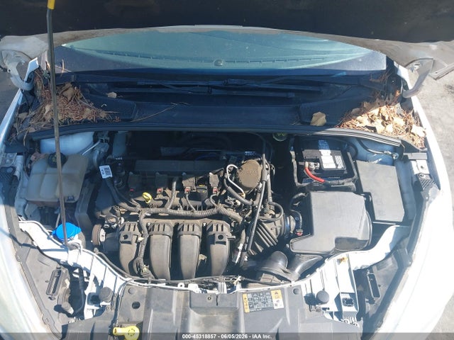 45318857 :رقم المزاد ، 1FADP3K27FL204725 vin ، 2015 Ford Focus Se مزاد بيع
