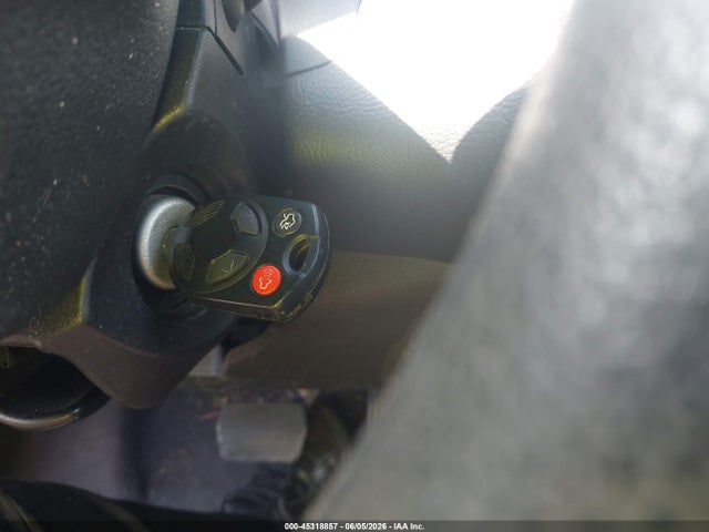 45318857 :رقم المزاد ، 1FADP3K27FL204725 vin ، 2015 Ford Focus Se مزاد بيع