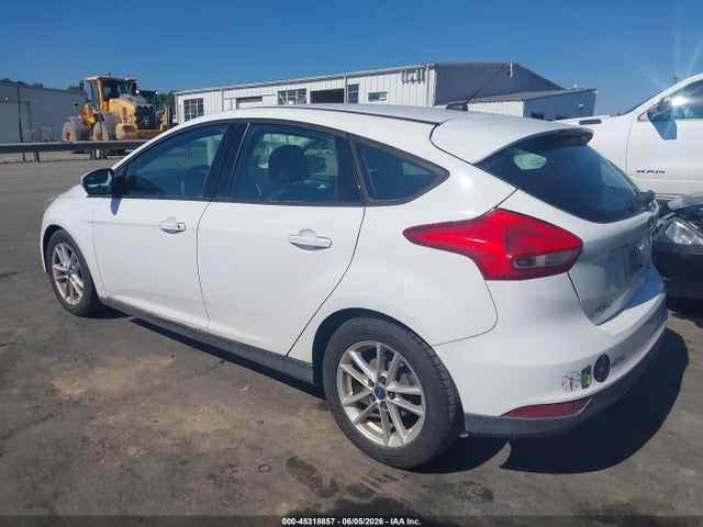 45318857 :رقم المزاد ، 1FADP3K27FL204725 vin ، 2015 Ford Focus Se مزاد بيع