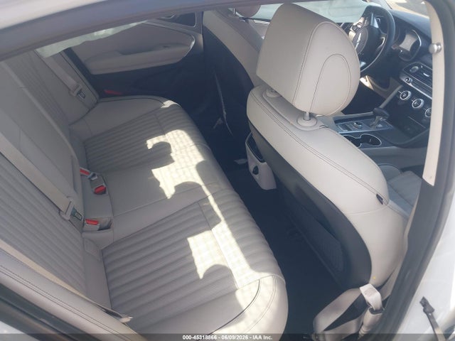 Genesis G70 2.0t Rwd 2021 KMTG34LA2MU067068 Image 8