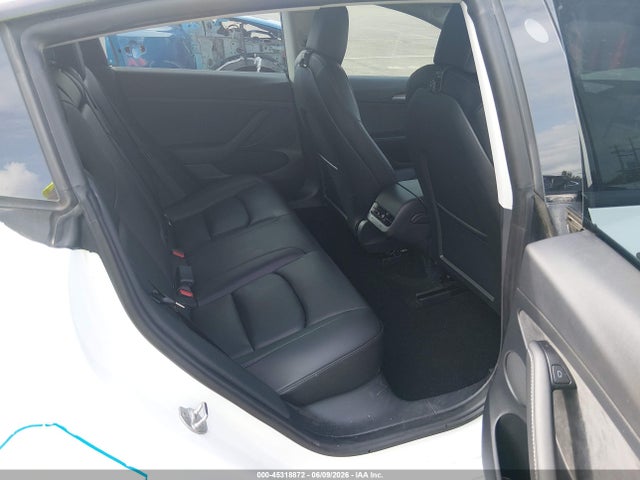 Tesla Model 3 Standard Range Plus Rear-wheel Drive 2021 5YJ3E1EA3MF046614 Image 8