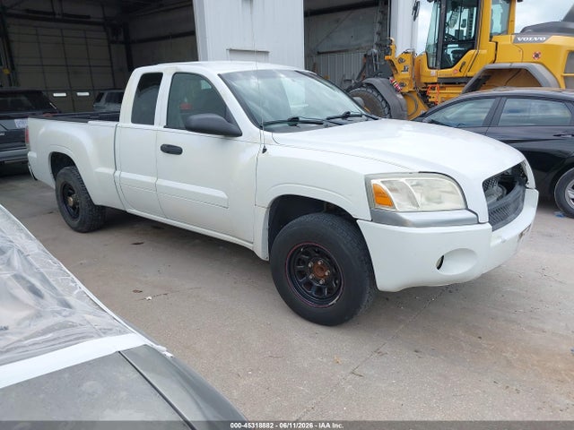 Auction sale of the 2007 Mitsubishi Raider Ls, vin: 1Z7HC22K87S109149, lot number: 45318882