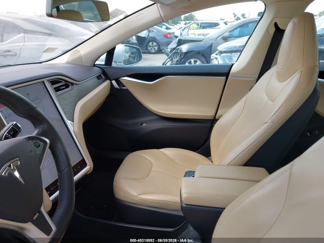 Продажа на аукционе авто 2013 Tesla Model S, vin: 5YJSA1CNXDFP20593, номер лота: 45318892