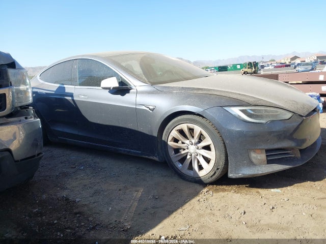 Tesla Model S 100d/75d/p100d 2018 5YJSA1E24JF245845 Image 12