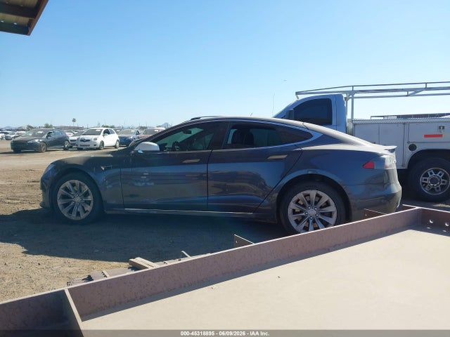 Tesla Model S 100d/75d/p100d 2018 5YJSA1E24JF245845 Image 13