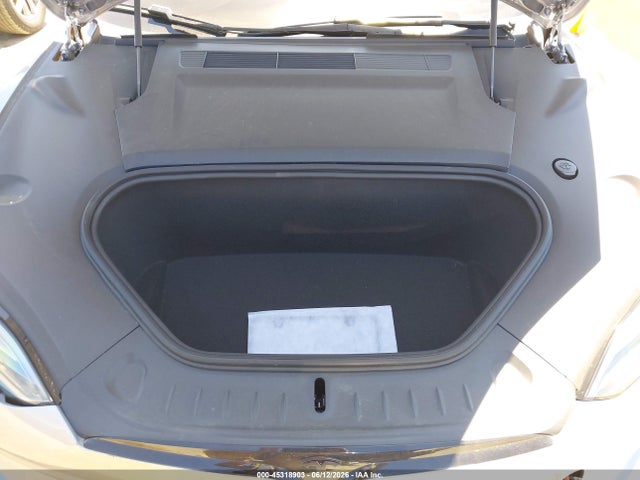 45318903 :رقم المزاد ، 5YJSA1E5XTF552353 vin ، 2026 Tesla Model S All-wheel Drive مزاد بيع