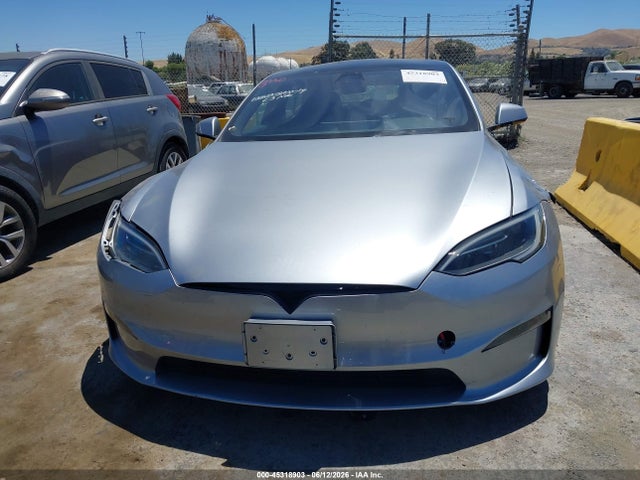45318903 :رقم المزاد ، 5YJSA1E5XTF552353 vin ، 2026 Tesla Model S All-wheel Drive مزاد بيع