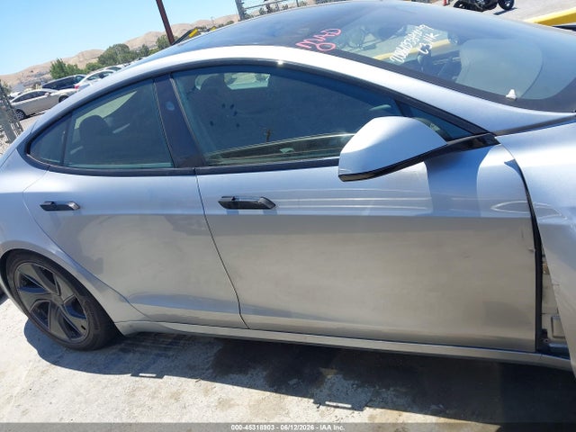 45318903 :رقم المزاد ، 5YJSA1E5XTF552353 vin ، 2026 Tesla Model S All-wheel Drive مزاد بيع