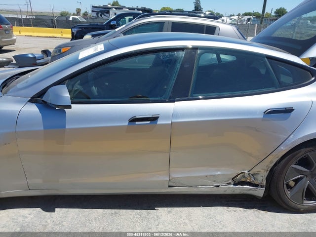 45318903 :رقم المزاد ، 5YJSA1E5XTF552353 vin ، 2026 Tesla Model S All-wheel Drive مزاد بيع