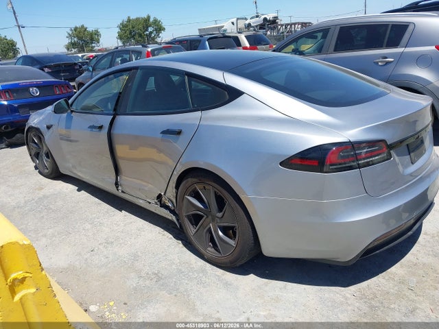 45318903 :رقم المزاد ، 5YJSA1E5XTF552353 vin ، 2026 Tesla Model S All-wheel Drive مزاد بيع