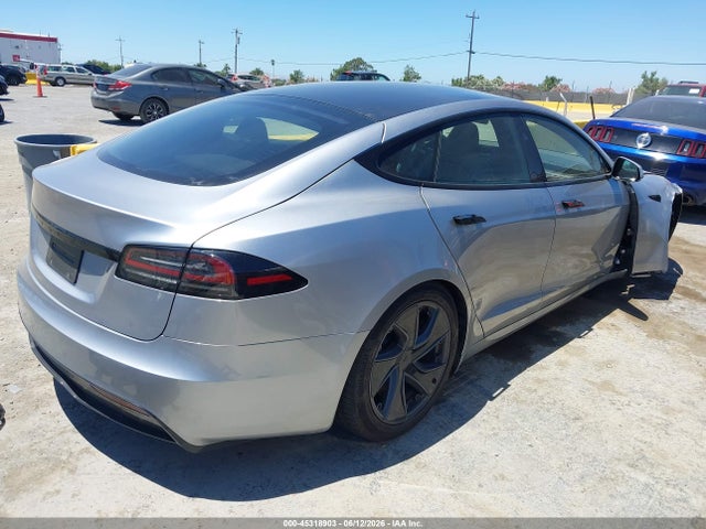 45318903 :رقم المزاد ، 5YJSA1E5XTF552353 vin ، 2026 Tesla Model S All-wheel Drive مزاد بيع