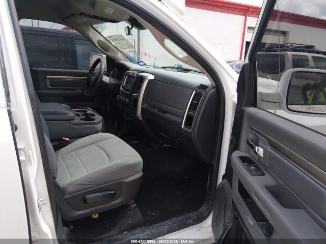 Продаж на аукціоні авто 2017 Ram 1500 Slt  4x4 6'4 Box, vin: 1C6RR7GG1HS583565, номер лоту: 45318955