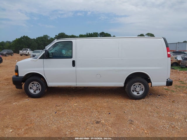 1GCWGAFP2L1160279 Chevrolet Express Cargo Rwd 2500 Regular Wheelbase Wt