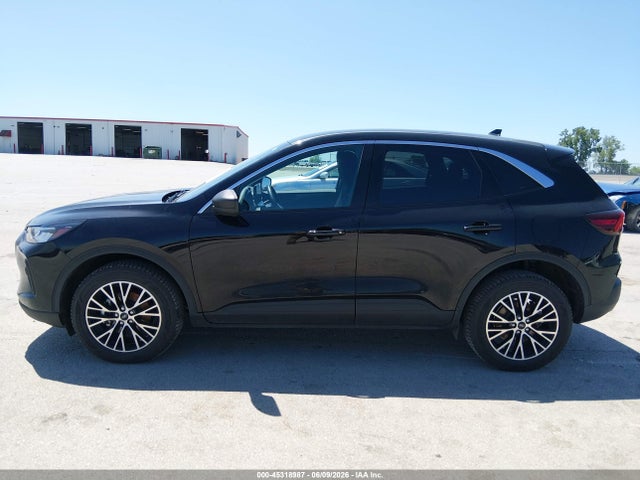 Auction sale of the 2023 Ford Escape Active, vin: 1FMCU9GZ8PUA39038, lot number: 45318987