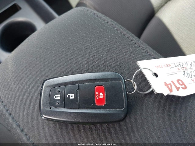 Toyota Prius L Eco 2019 JTDKARFU9K3079996 Image 11