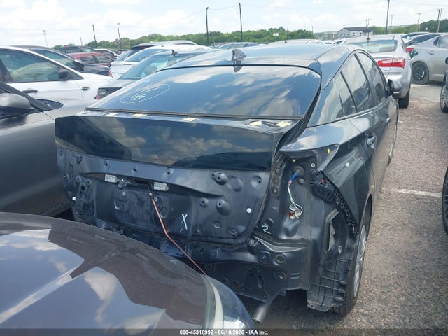 Toyota Prius L Eco 2019 JTDKARFU9K3079996 Image 17