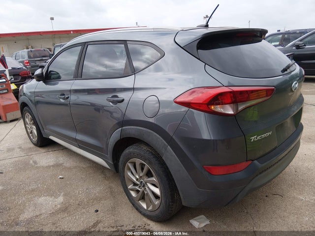 Hyundai TUCSON SE 2017 KM8J33A4XHU482717 Image 3