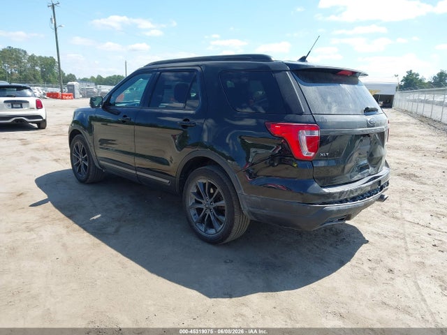 Ford EXPLORER XLT 2018 1FM5K8D88JGC24717 Image 3