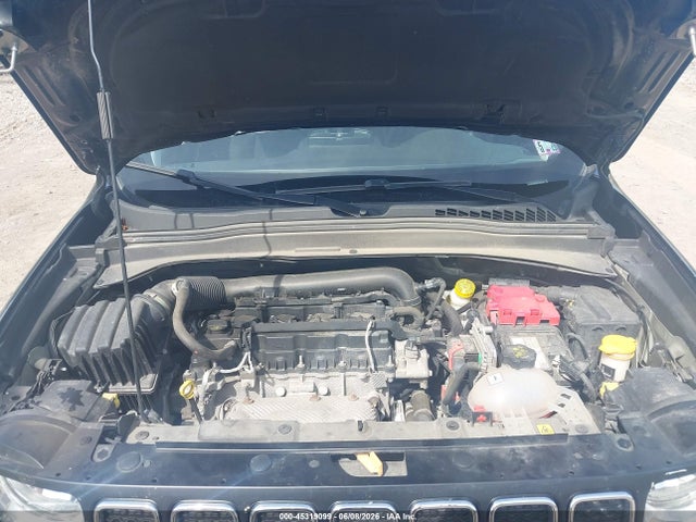 2021 Jeep Renegade Latitude 4x4 მანქანა იყიდება აუქციონზე, vin: ZACNJDBB5MPN30793, აუქციონის ნომერი: 45319099