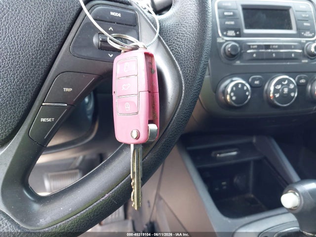 2016 Kia Forte Lx მანქანა იყიდება აუქციონზე, vin: KNAFK4A68G5616361, აუქციონის ნომერი: 45319104