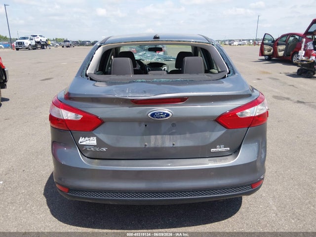 1FADP3F2XEL399258 Ford FOCUS SE