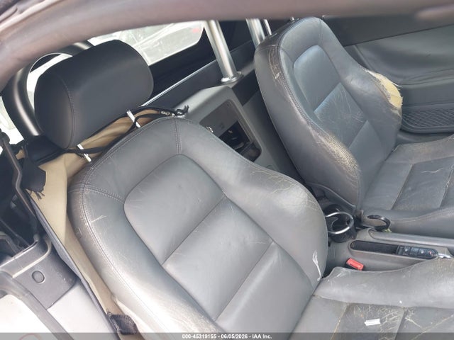45319155 :رقم المزاد ، TRUUT28NX11012355 vin ، 2001 Audi Tt مزاد بيع