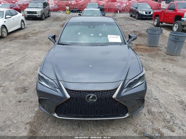 2024 Lexus Es 350 F Sport Handling მანქანა იყიდება აუქციონზე, vin: 58AJZ1B12RU181652, აუქციონის ნომერი: 45319187