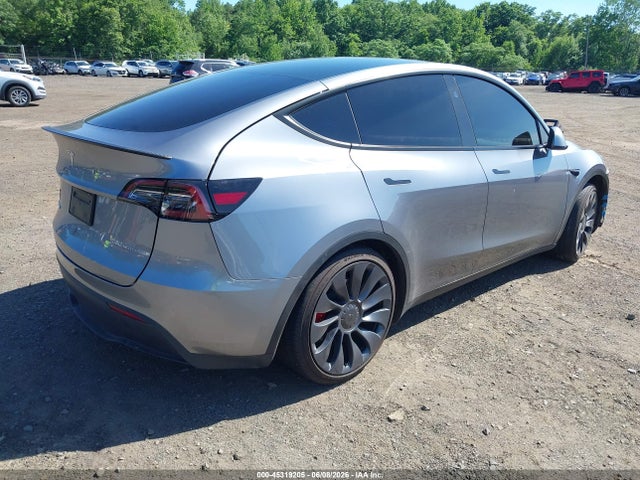 45319205 :رقم المزاد ، 7SAYGDEF8RA310219 vin ، 2024 Tesla Model Y Performance Dual Motor All-wheel Drive مزاد بيع