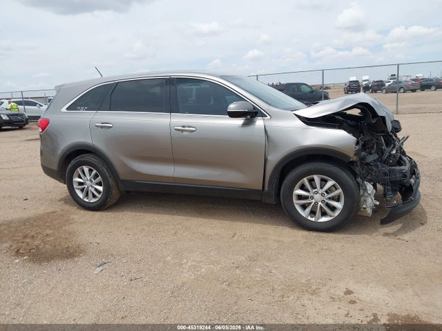 KIA Sorento 2.4l L 2016 5XYPG4A31GG022166 Image 13