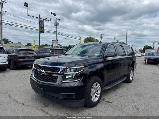 45319248 :رقم المزاد ، 1GNSKHKC9JR267568 vin ، 2018 Chevrolet Suburban Lt مزاد بيع