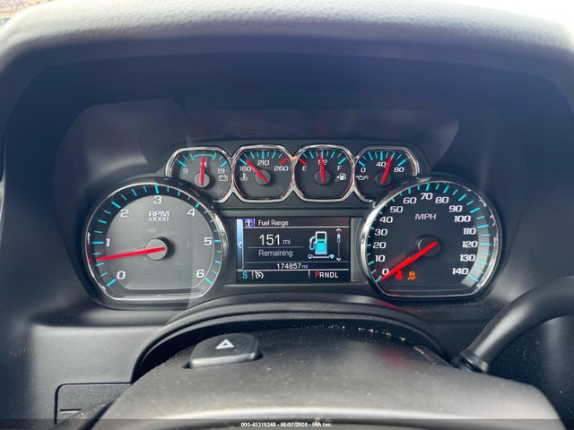 45319248 :رقم المزاد ، 1GNSKHKC9JR267568 vin ، 2018 Chevrolet Suburban Lt مزاد بيع