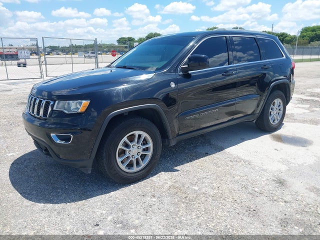 Jeep Grand Cherokee Laredo E 4x4 2019 1C4RJFAG8KC836997 Image 2